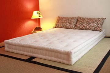 Colchão Futon Casal - Tecido Impermeável